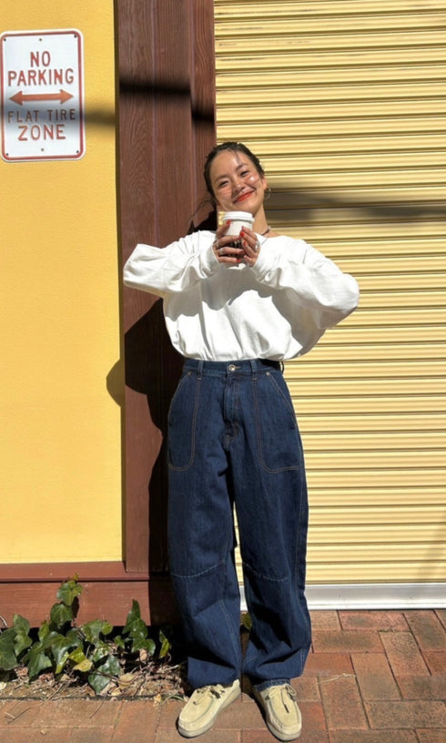 刺繍カーブデニム